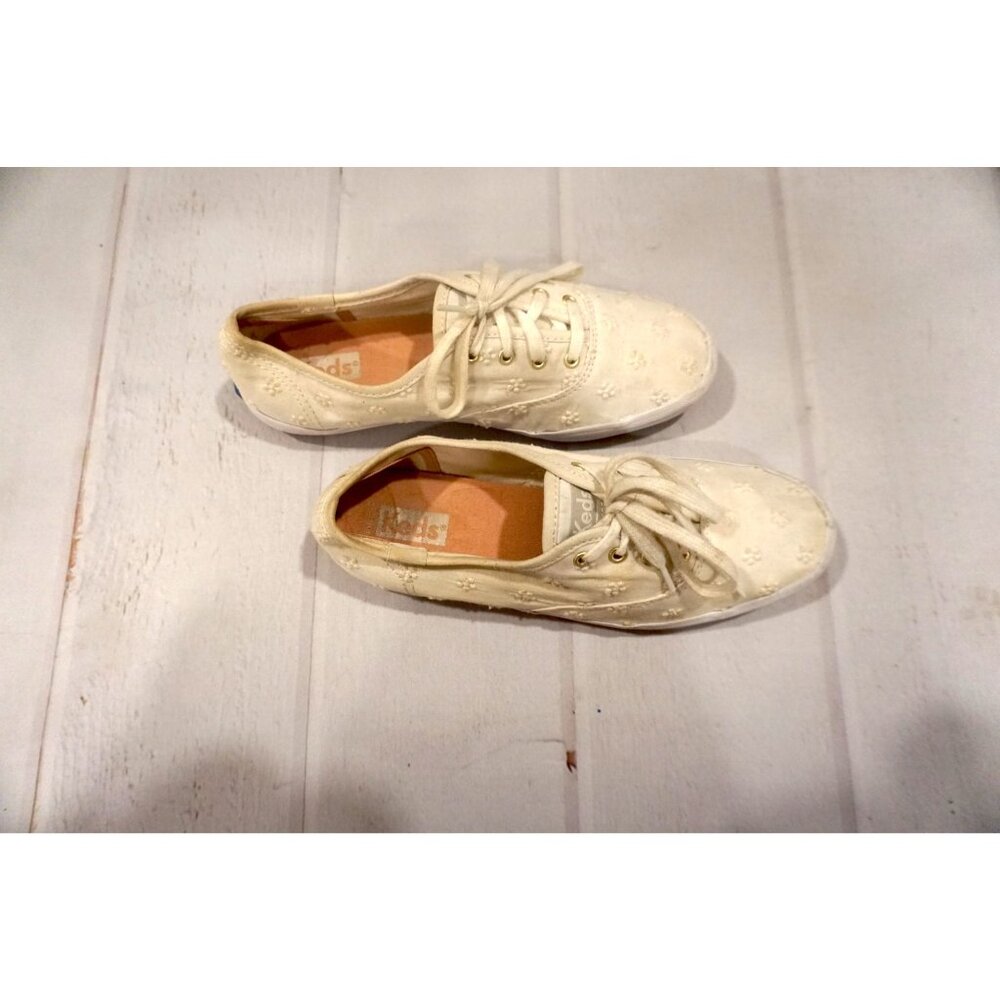 Keds Champion Daisy Eyelet Sneakers Cream Womens - Size 6